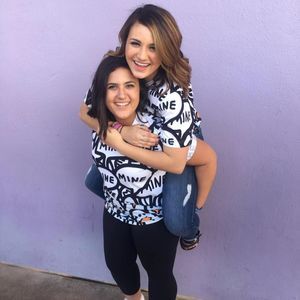 Meet your Posher, Leah